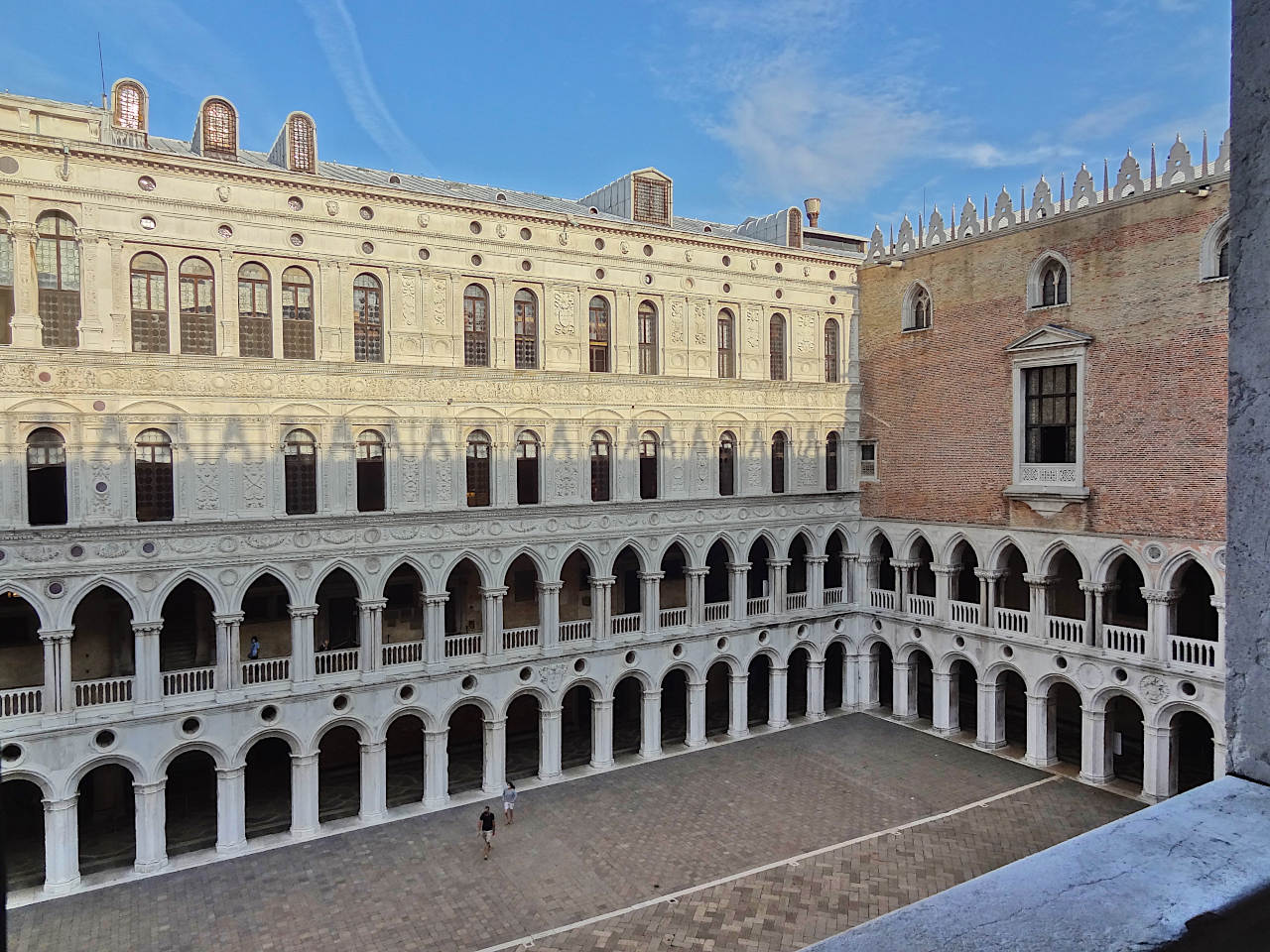 cour du palais des Doges de Venise