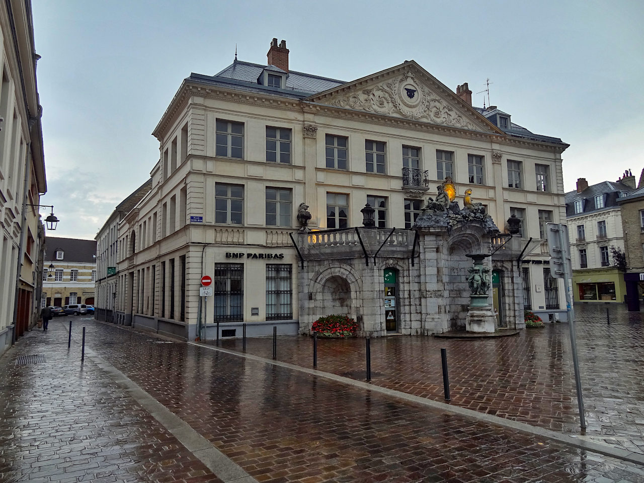 place Victor Hugo de Saint-Omer