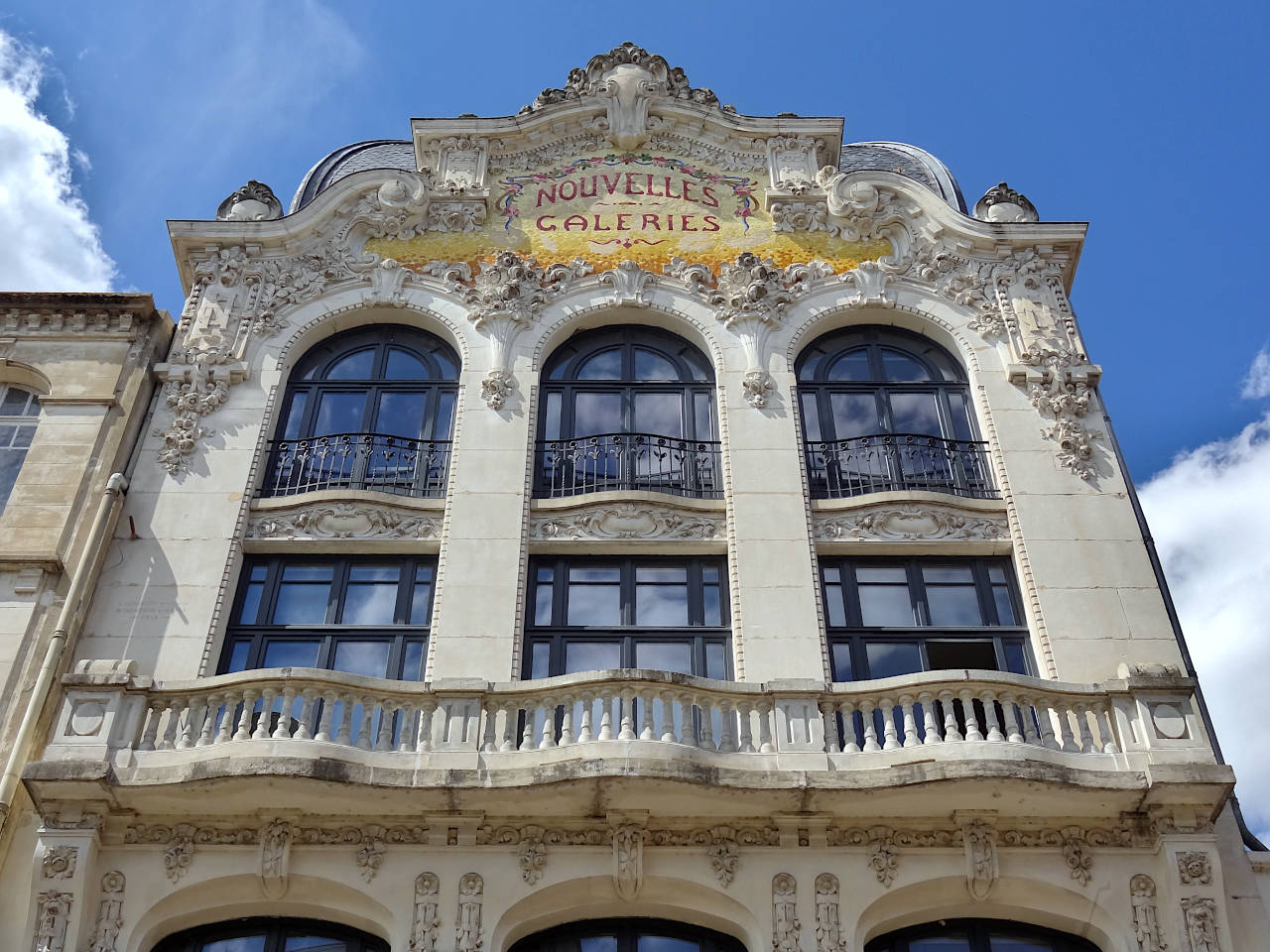 Art nouveau à Moulins