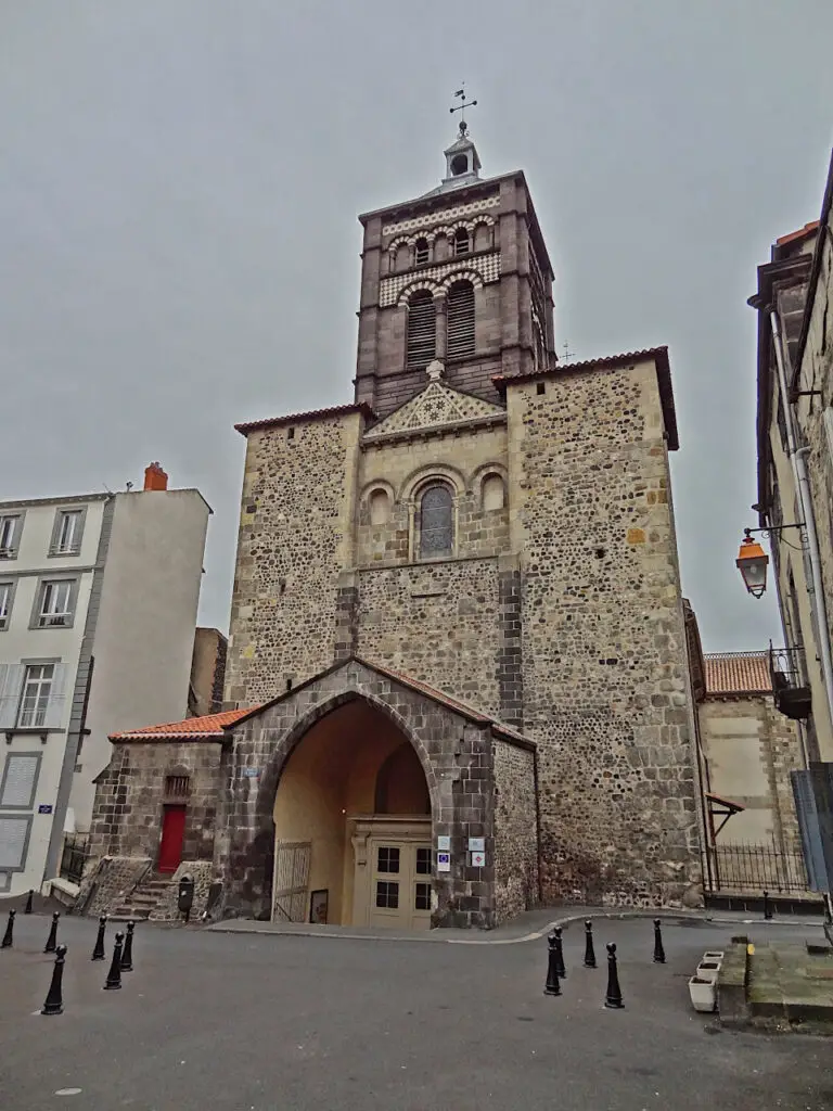 Basilique Notre-Dame du Port de Clermont-Ferrand