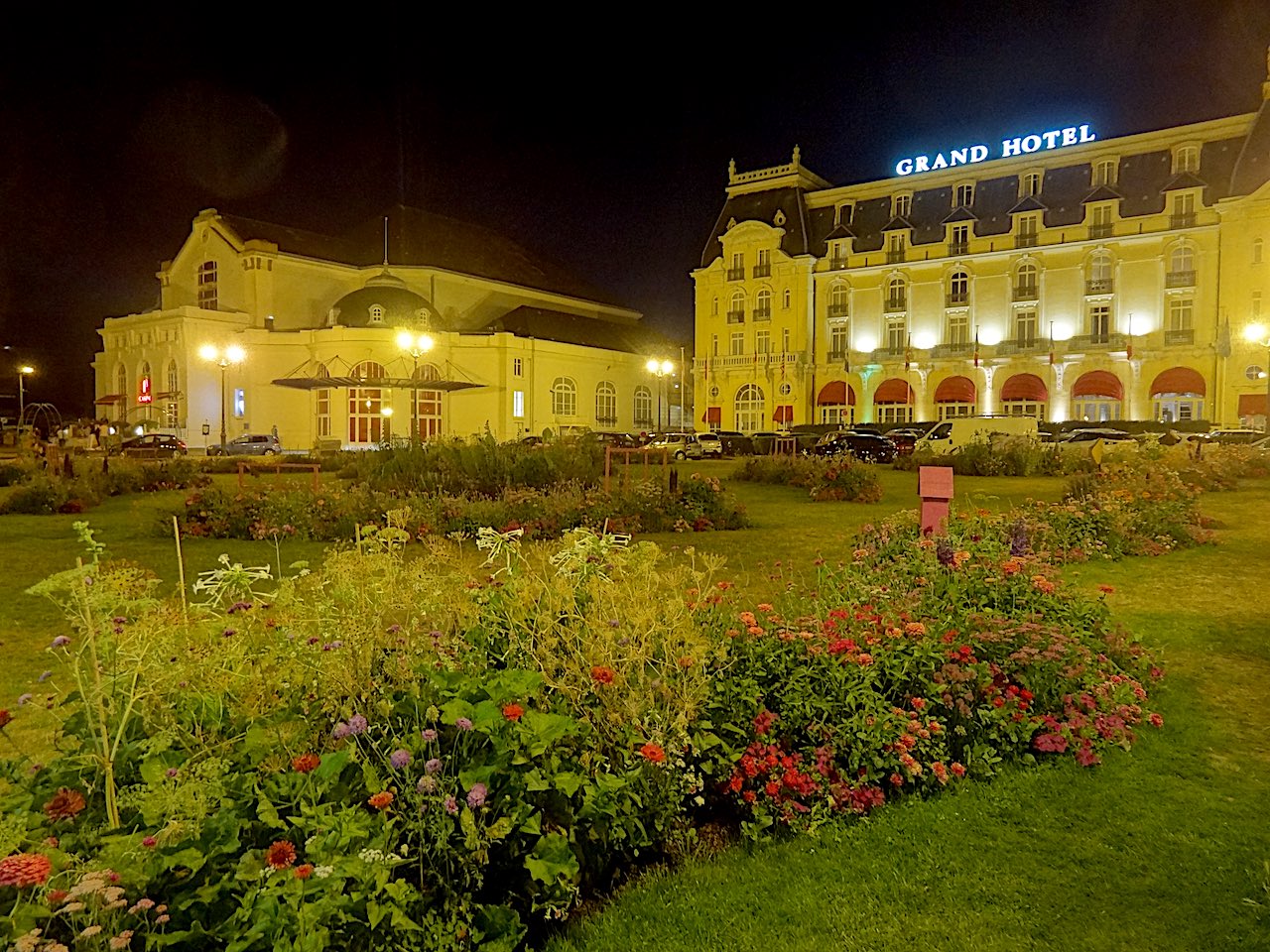 Cabourg de nuit