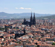 Vue du parc de Montjuzet à Clermont-Ferrand