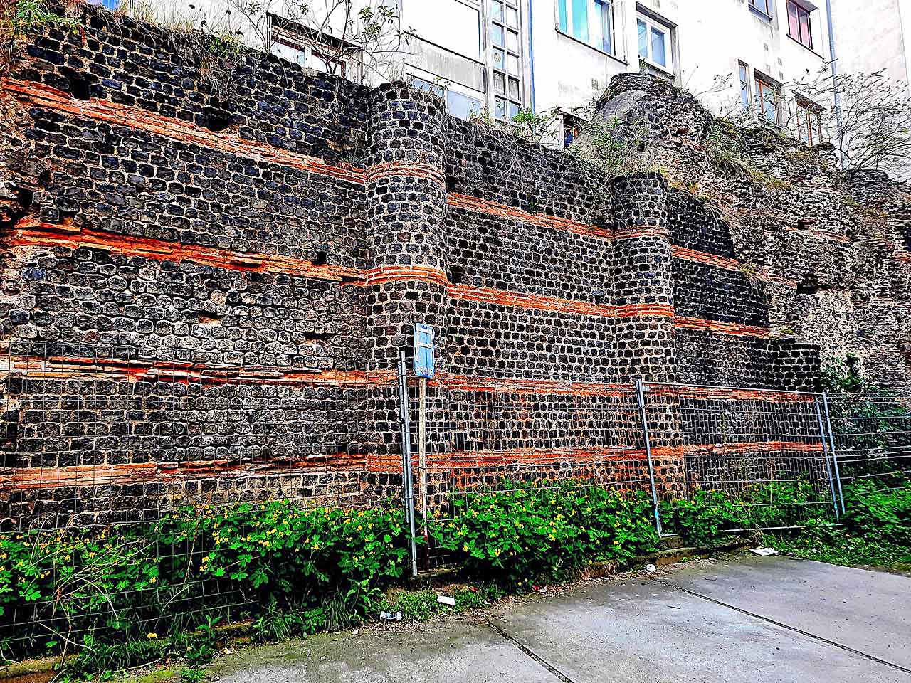 Mur des Sarrasins à Clermont-Ferrand