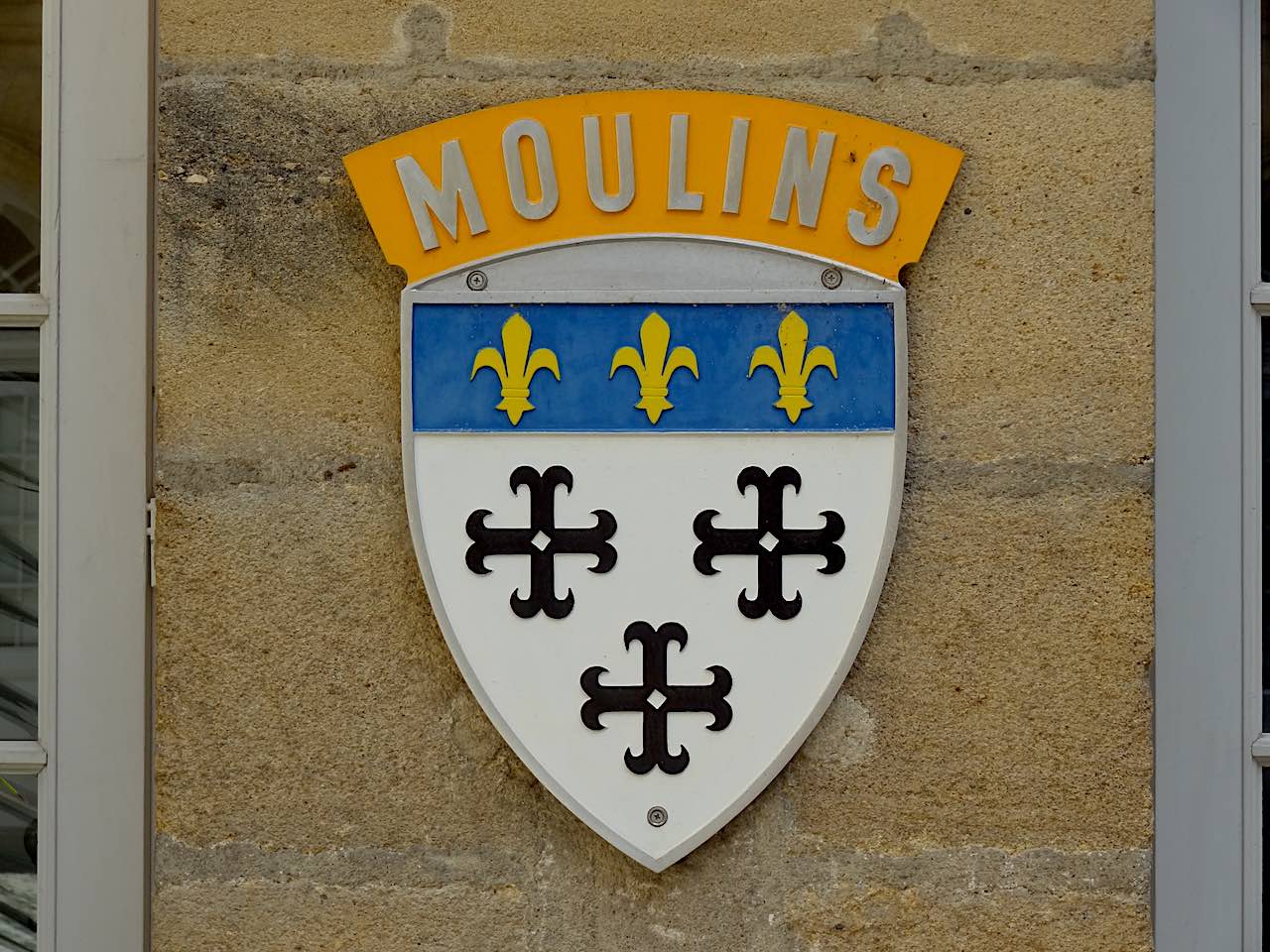 Moulins blason