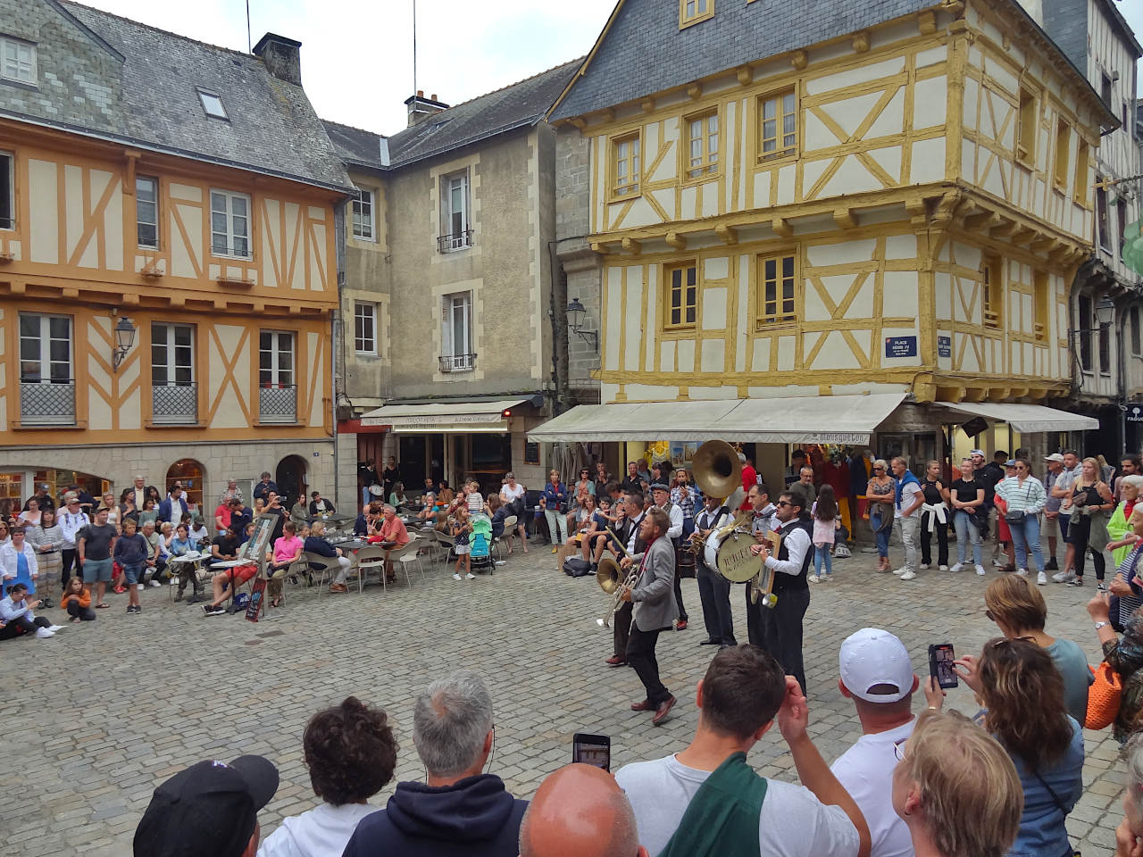 Place Henri IV de Vannes