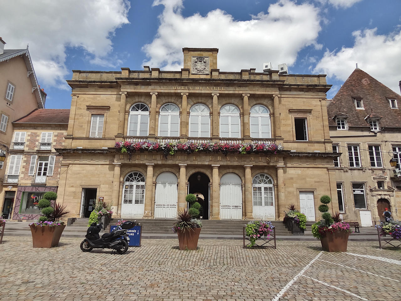 hôtel de ville de Moulins