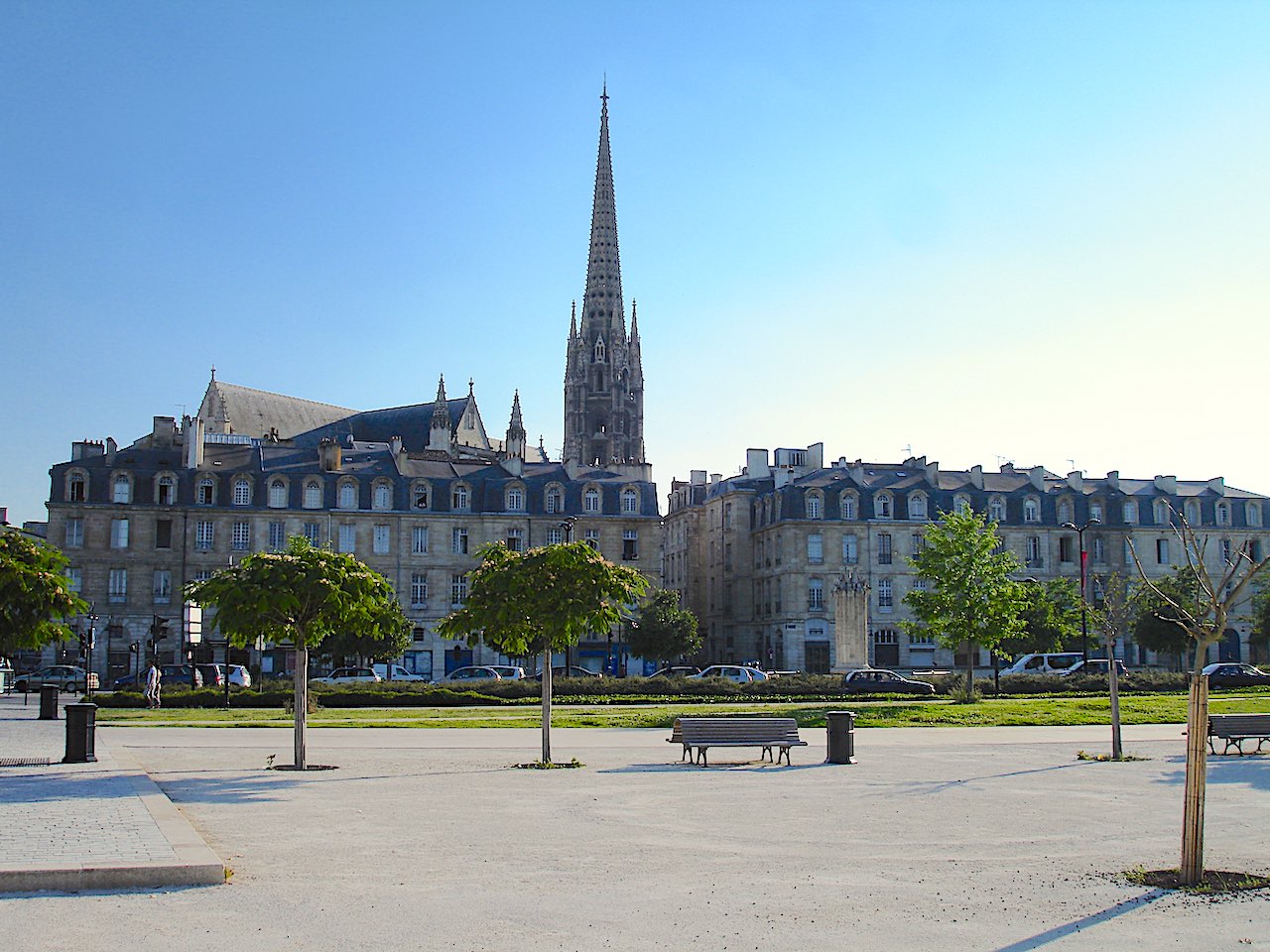 quais à Bordeaux