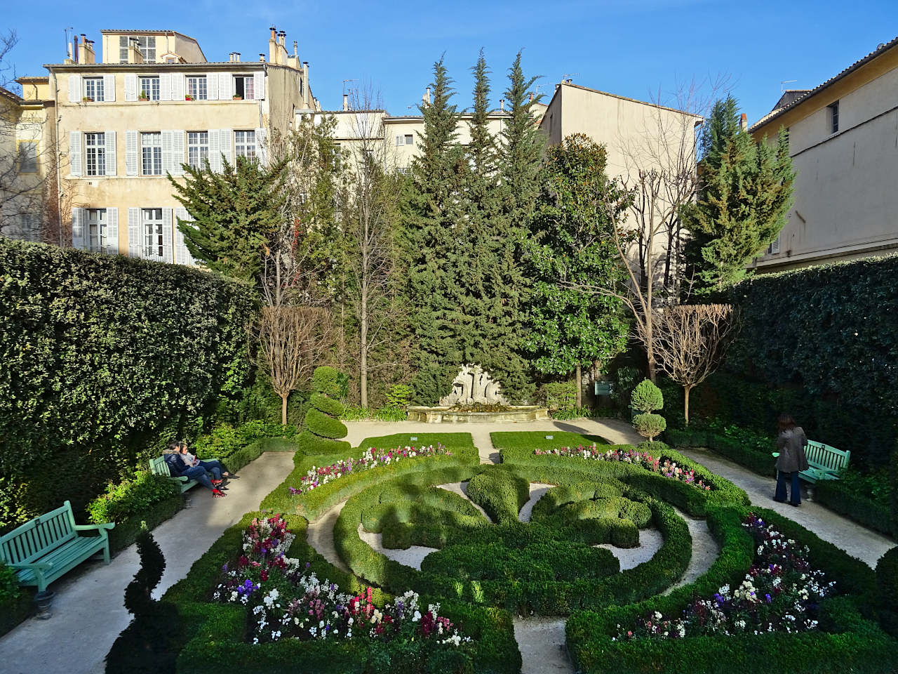 jardin de l'hôtel de Caumont à Aix