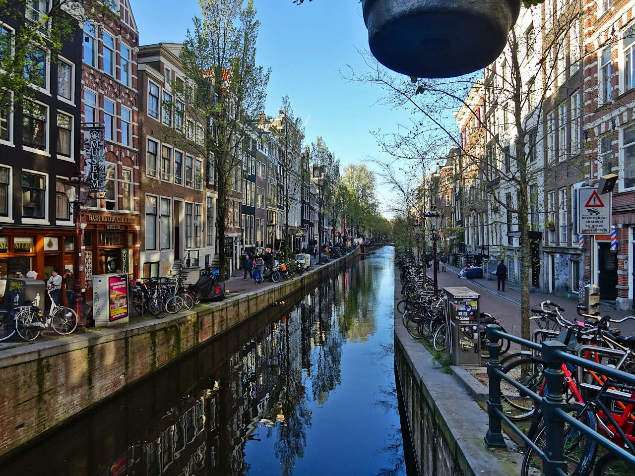Quartier Rouge d'Amsterdam de jour
