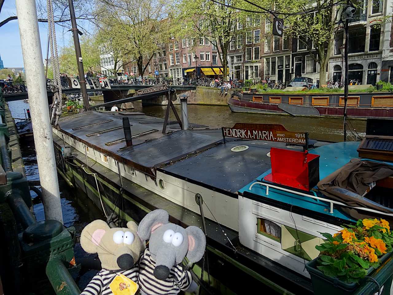 Houseboat Museum Amsterdam