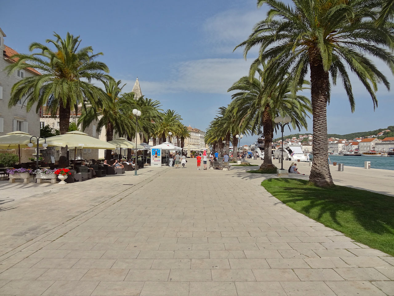 bord de mer de Trogir