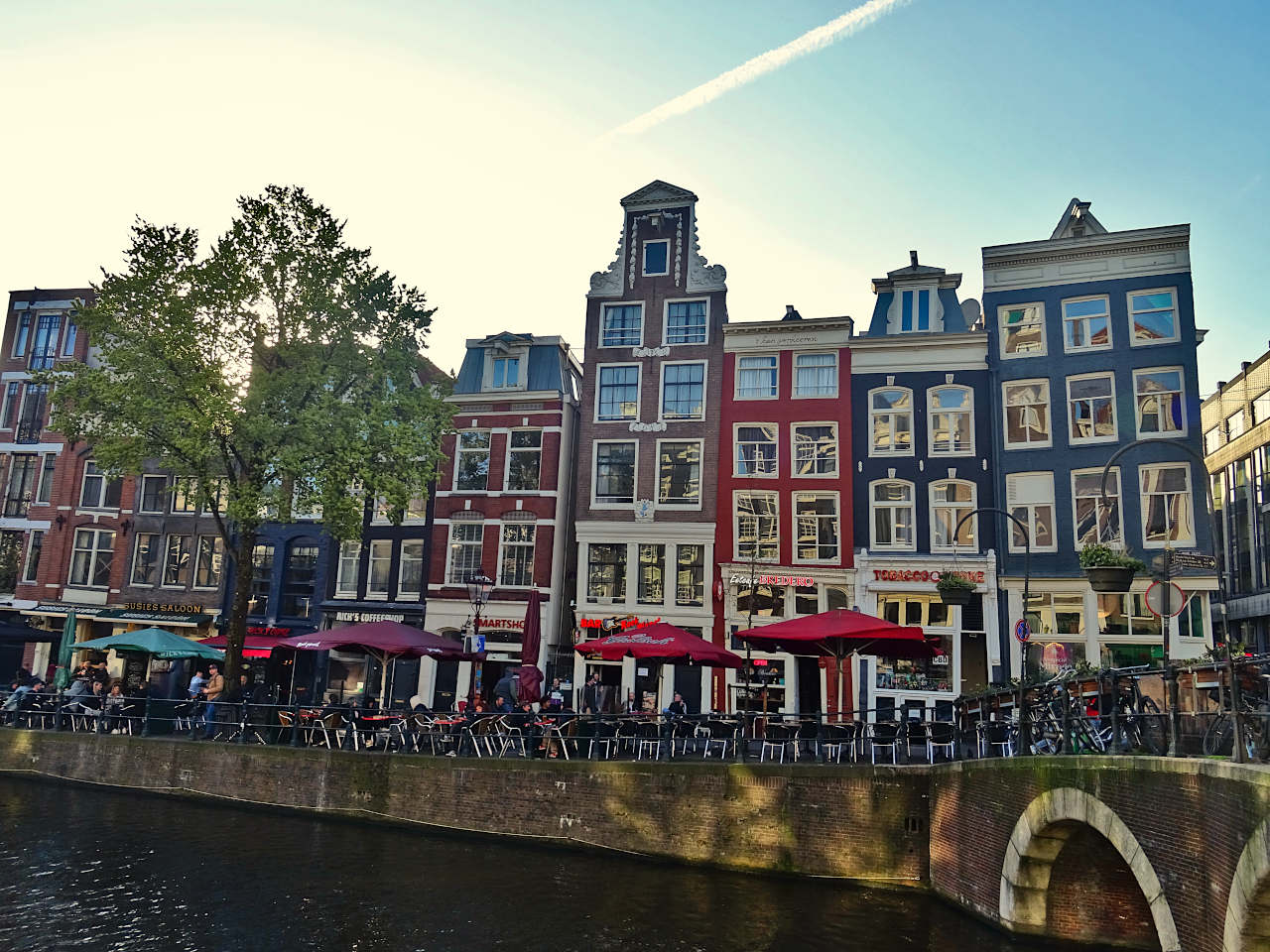 canal quartier rouge d'Amsterdam2