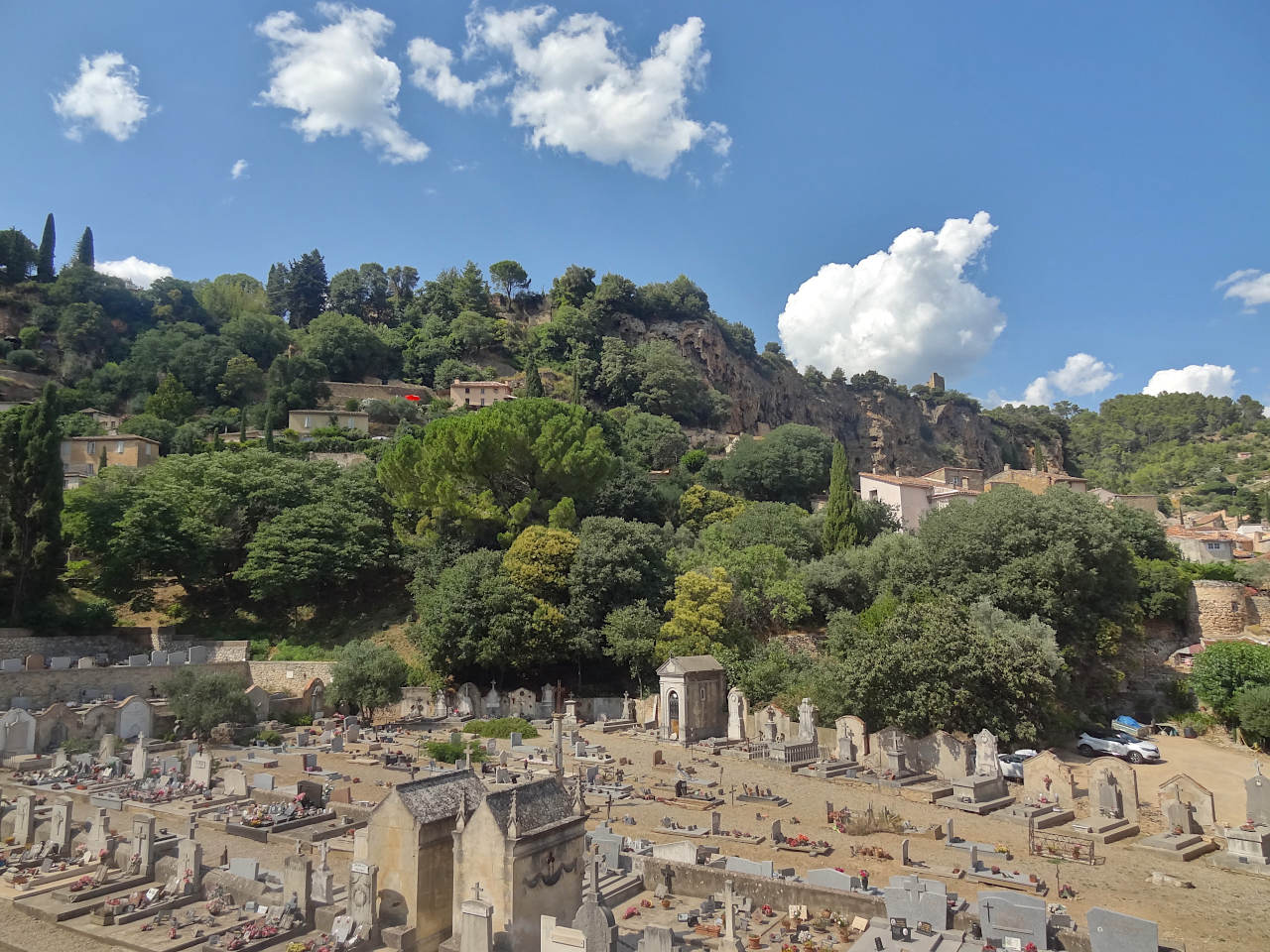 vue sur Cotignac