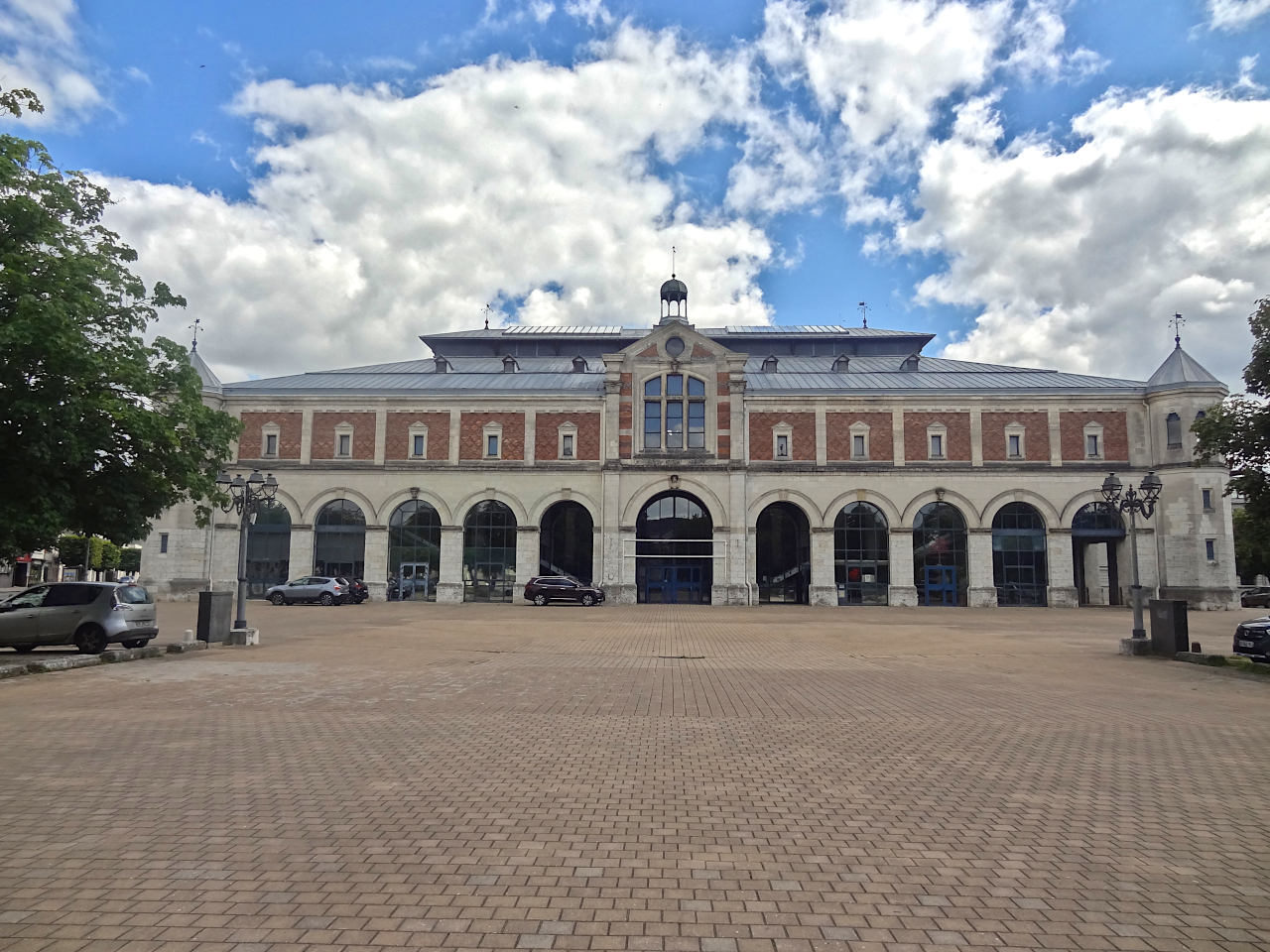 Halle aux grains de Blois