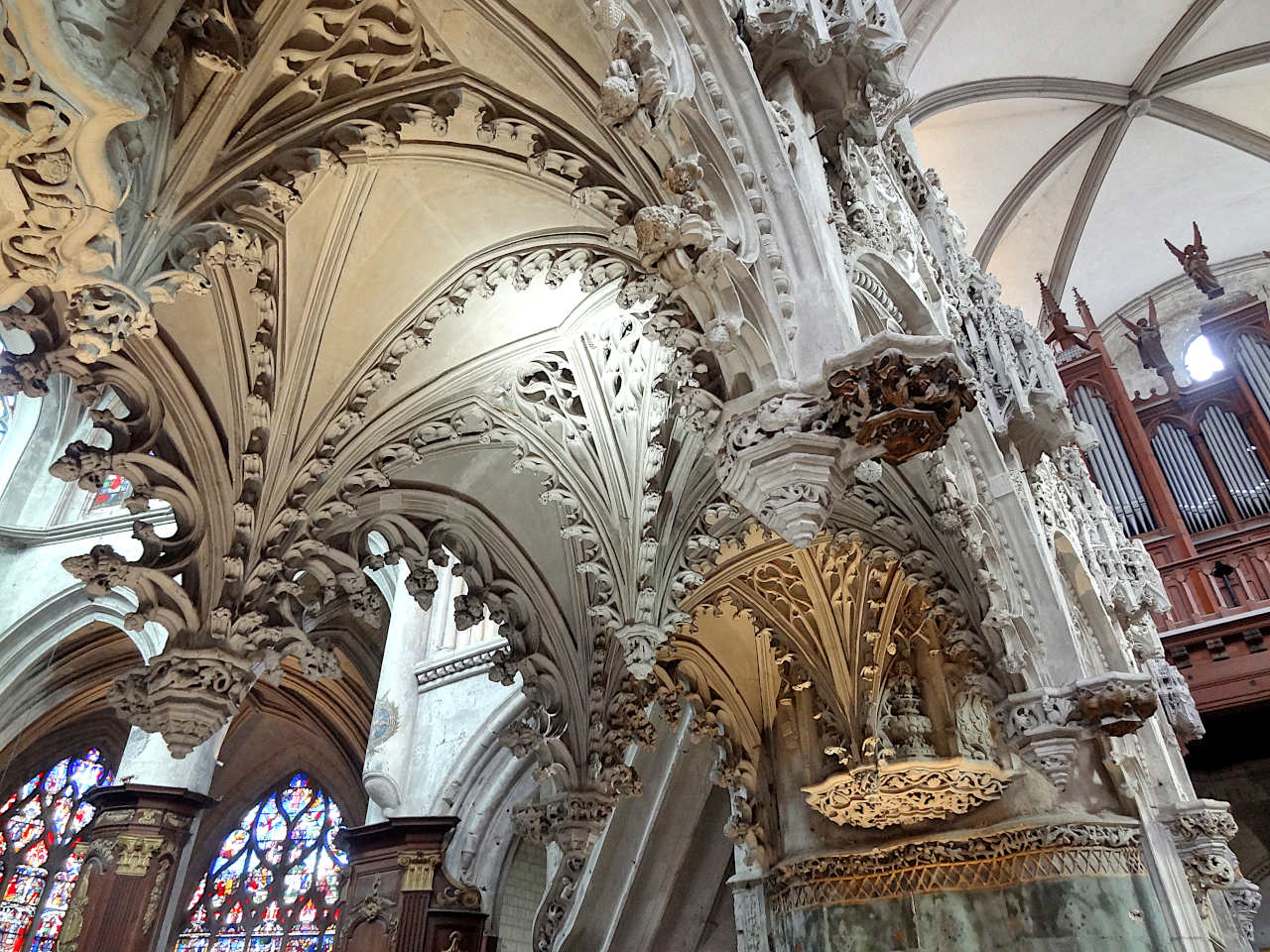 jubé de l'église Sainte-Madeleine de Troyes