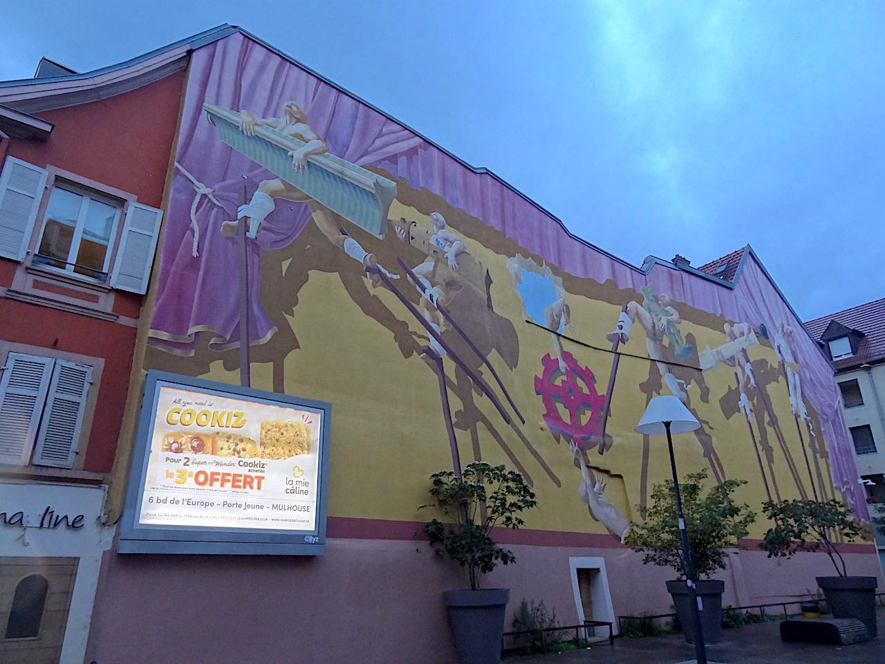fresque place Lucien Dreyfus à Mulhouse