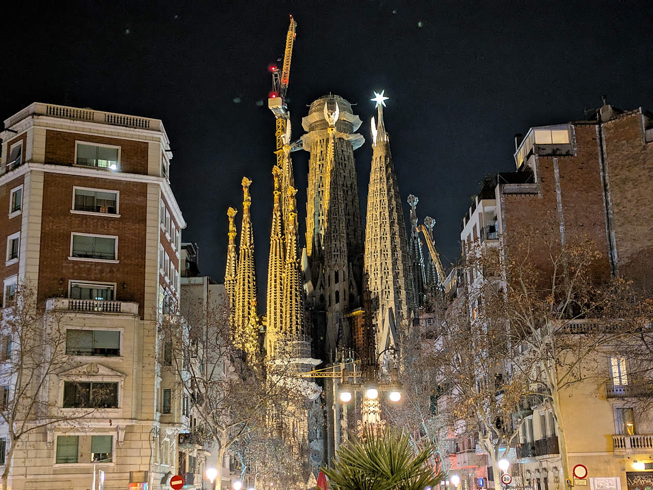 Sagrada Familia de nuit