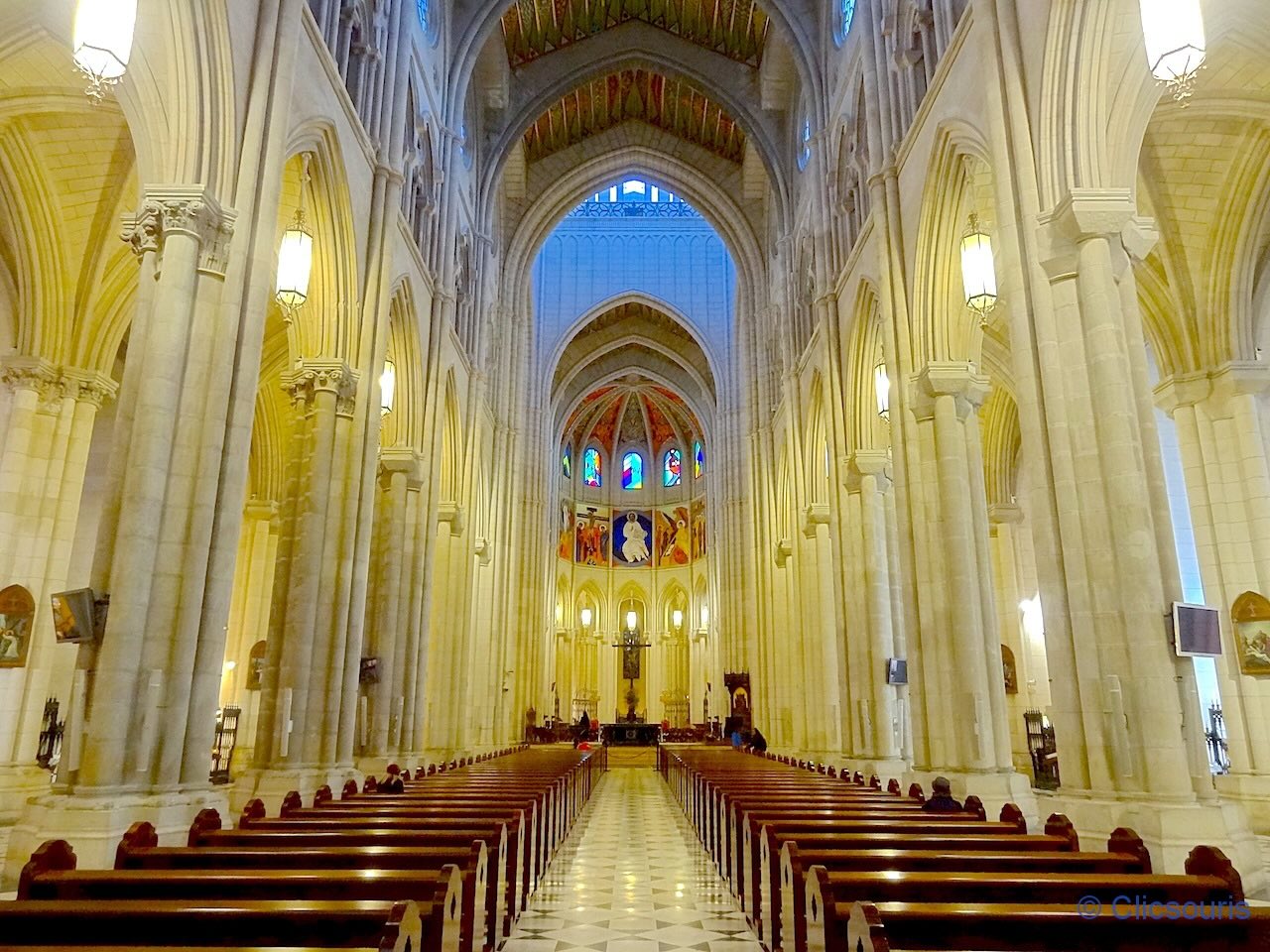 cathédrale de la Almudena de Madrid