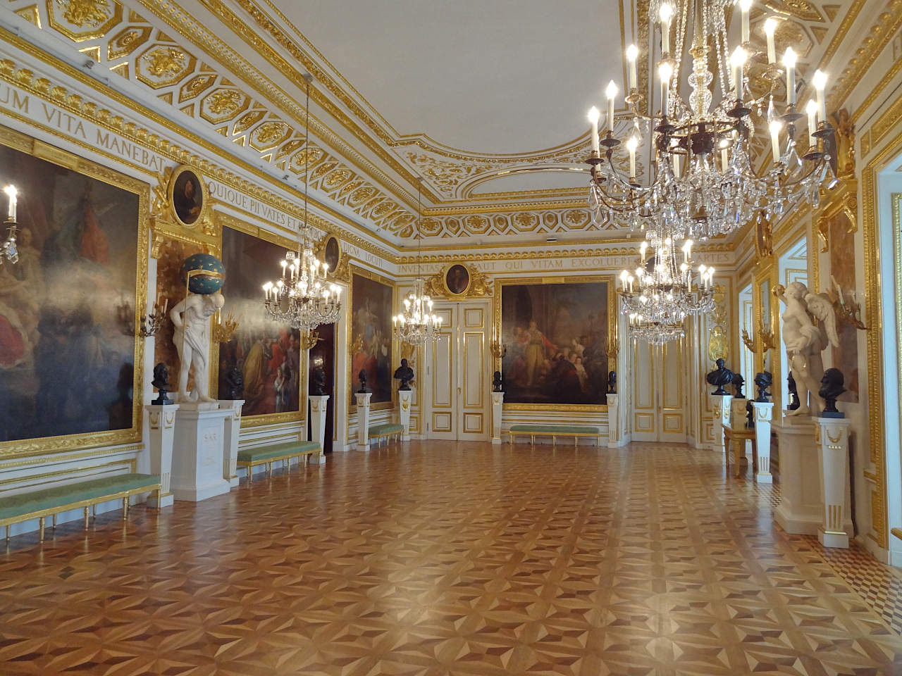 intérieur du château royal de Varsovie