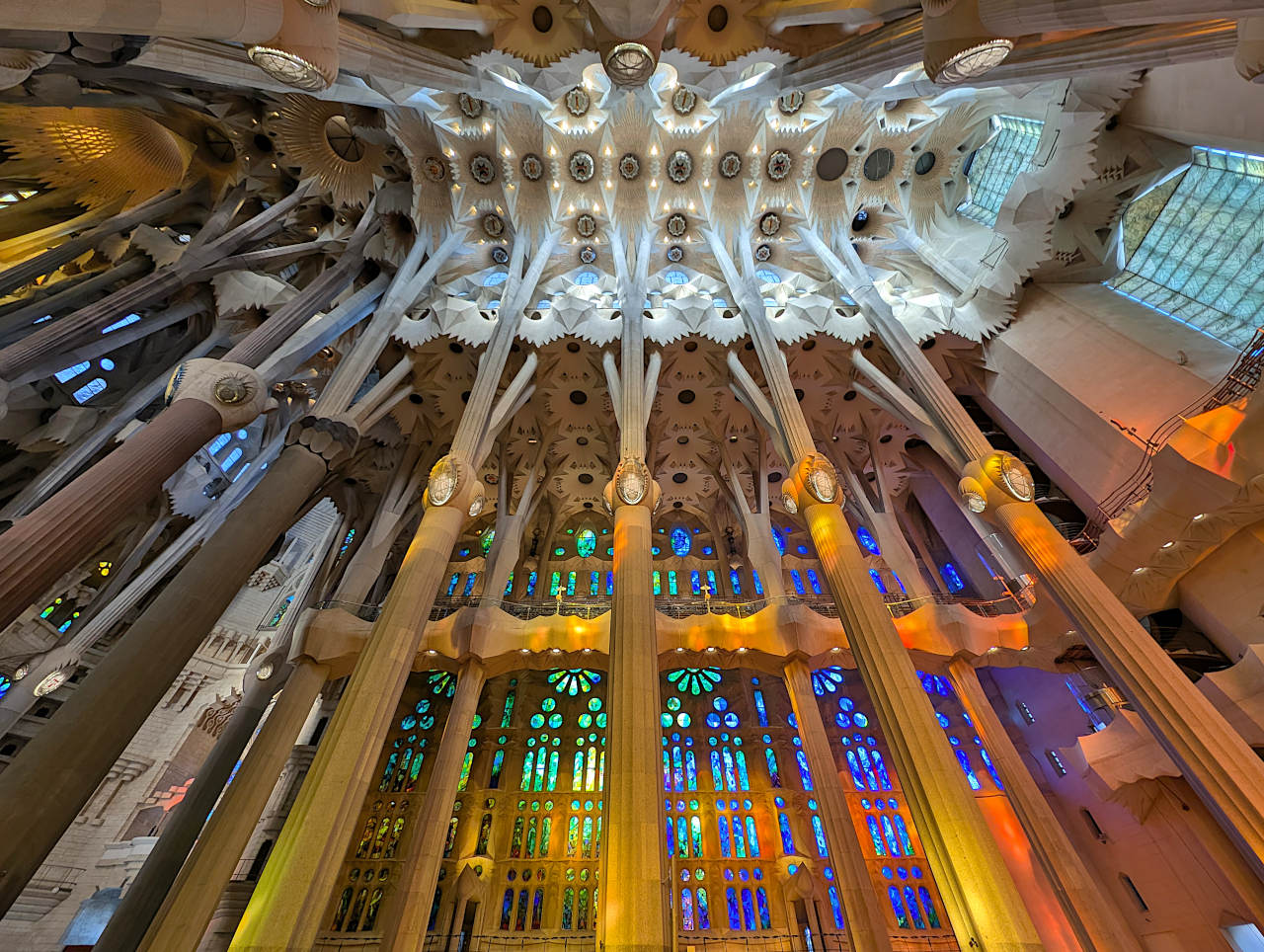 intérieur de la Sagrada Familia