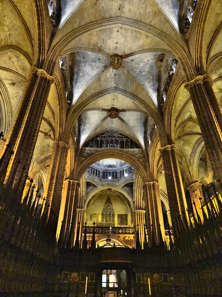cathédrale de Barcelone intérieur