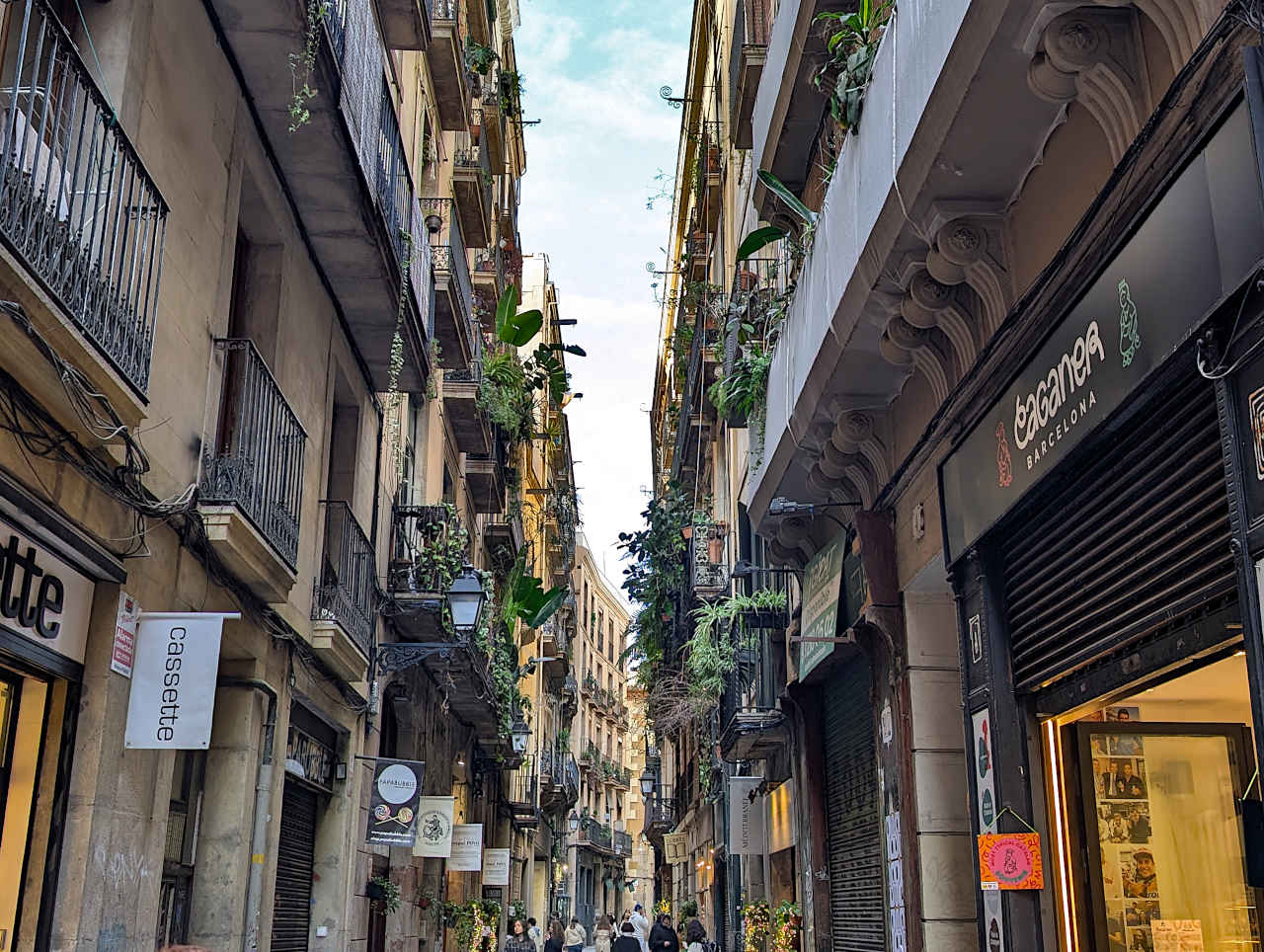 rue du quartier gothique de Barcelone