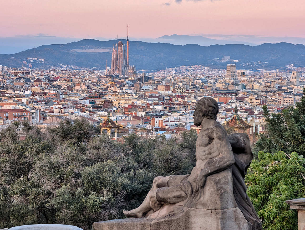 vue sur Barcelone depuis le parvis du MNAC