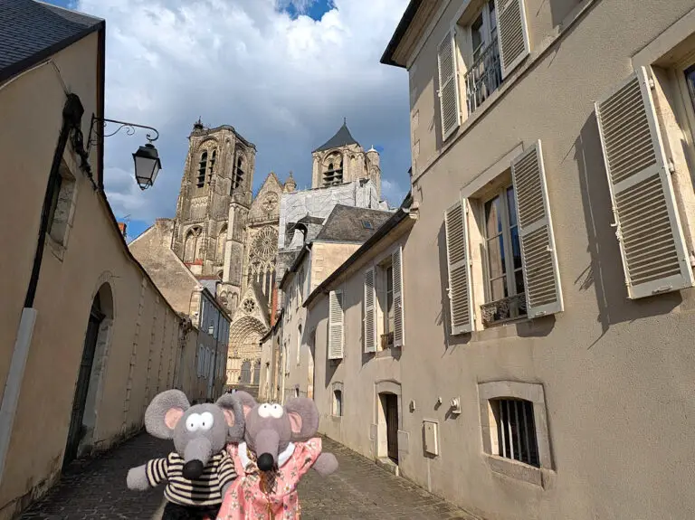 Bourges