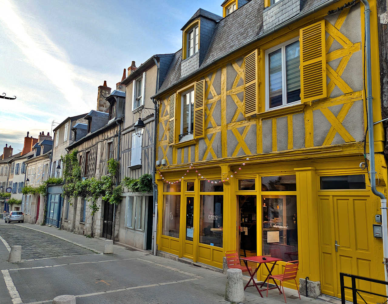 Rue Bourbonnoux de Bourges