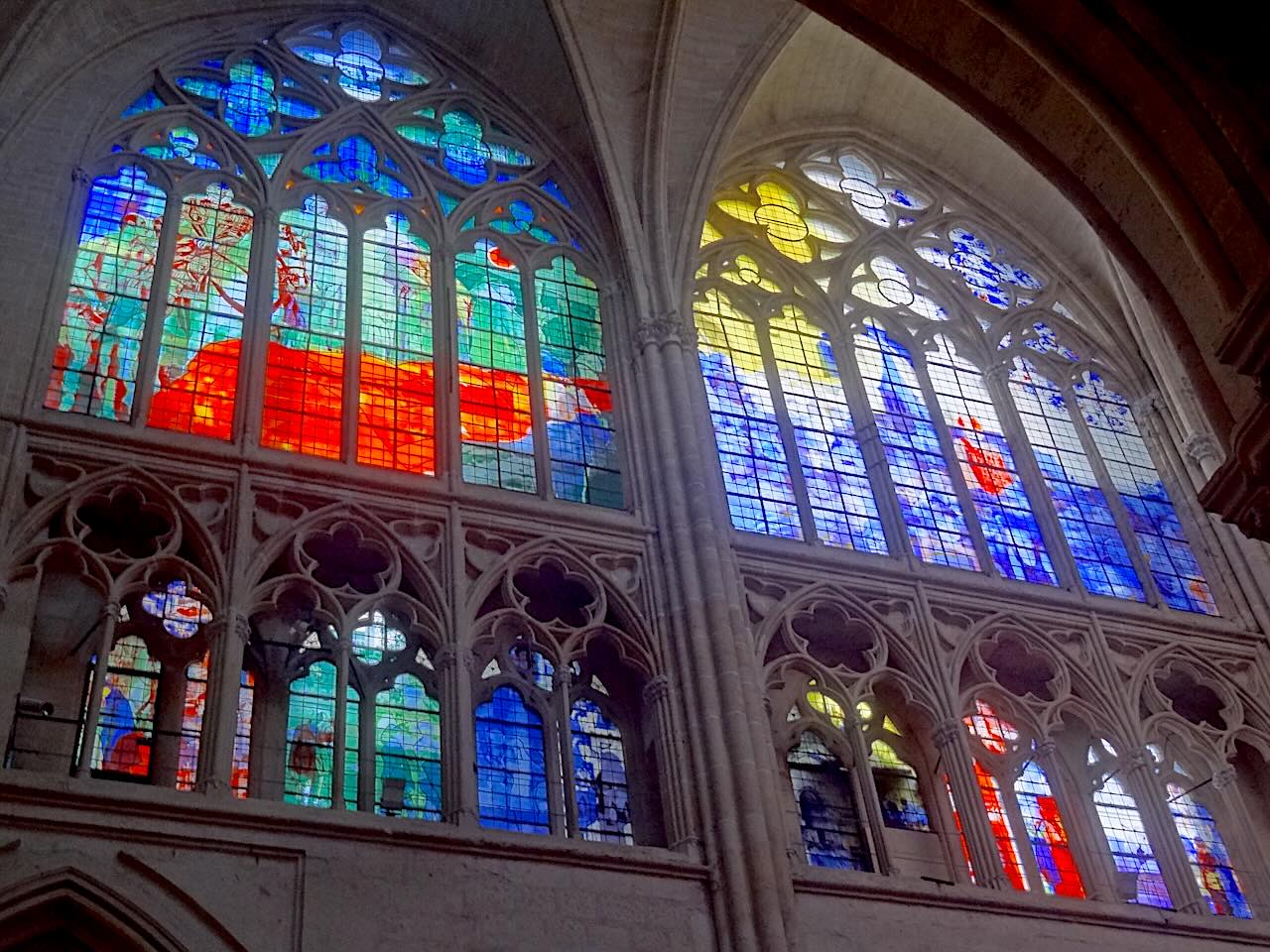 intérieur de la cathédrale de Tours 
