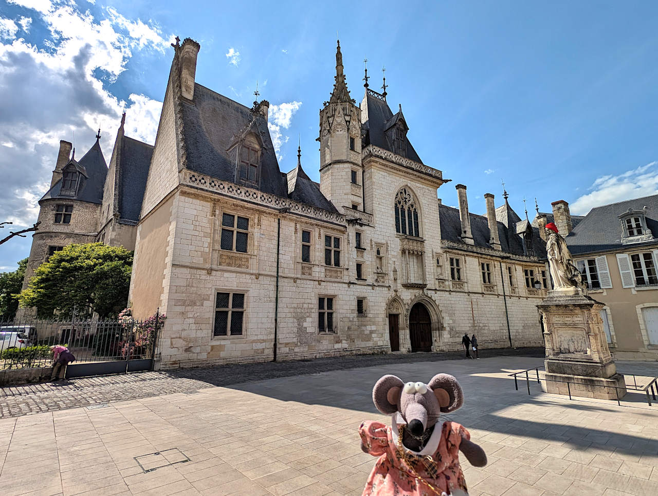 palais Jacques-Coeur