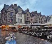 place Plumereau à Tours