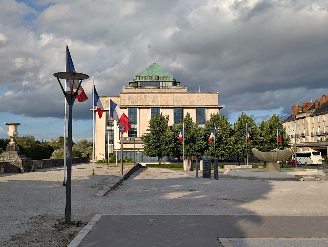 Bibliothèque municipale de Tours