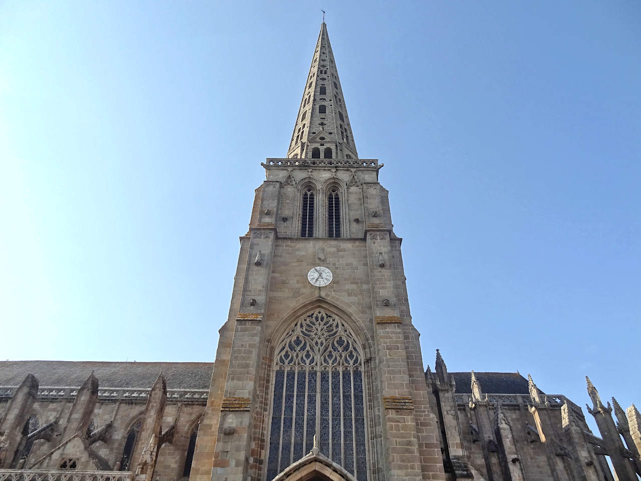 Cathédrale de Tréguier flèche