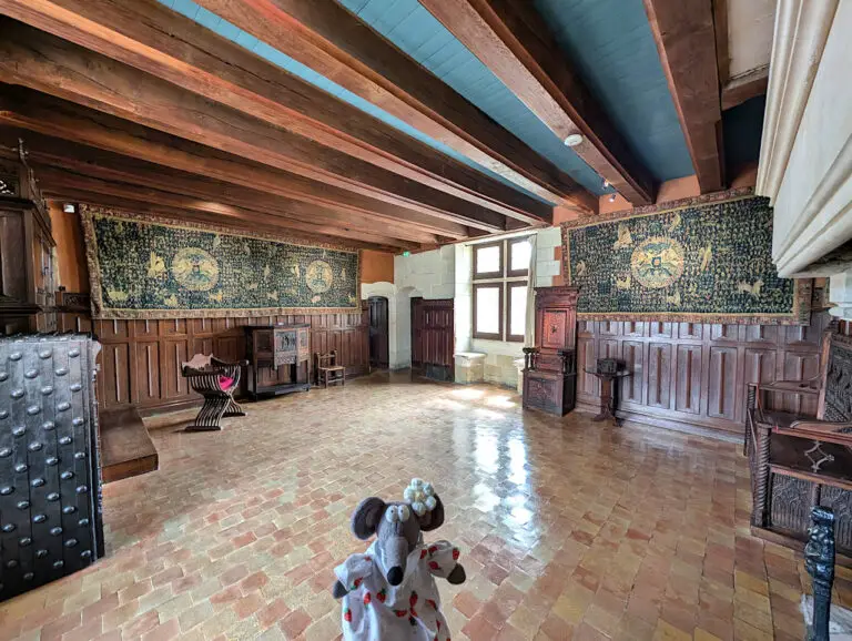 Tapisserie Mille Fleurs Avec Personnages - Scène De La Tonte - Art Mural