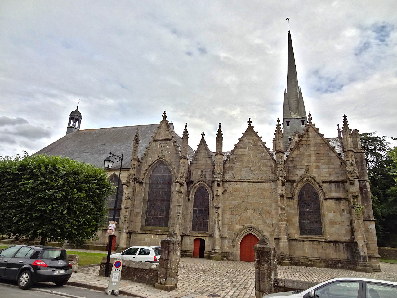 église Saint-Sulpice de Fougères