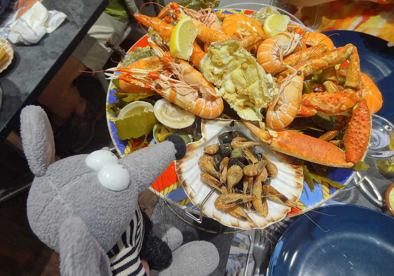 plateau de fruits de mer à Tréguier
