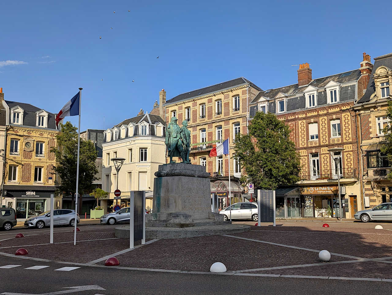 place Charles de Gaulle Fécamp