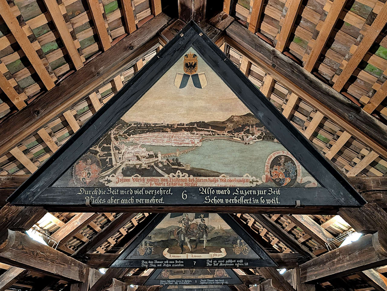 Kapellbrücke Lucerne intérieur