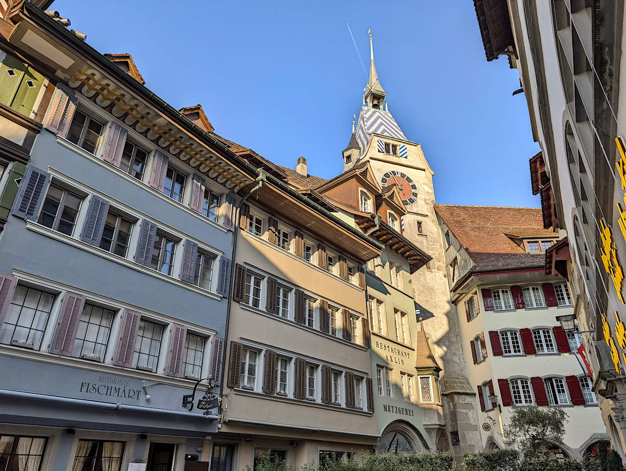 tour de l'horloge de Zoug