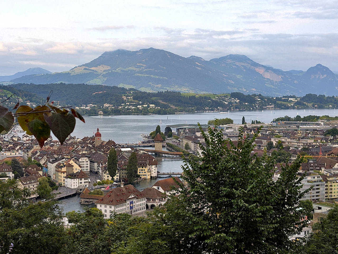 vue sur Lucerne depuis le château Gütsch