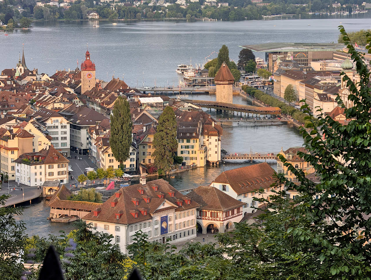 vue sur Lucerne depuis le château Gütsch