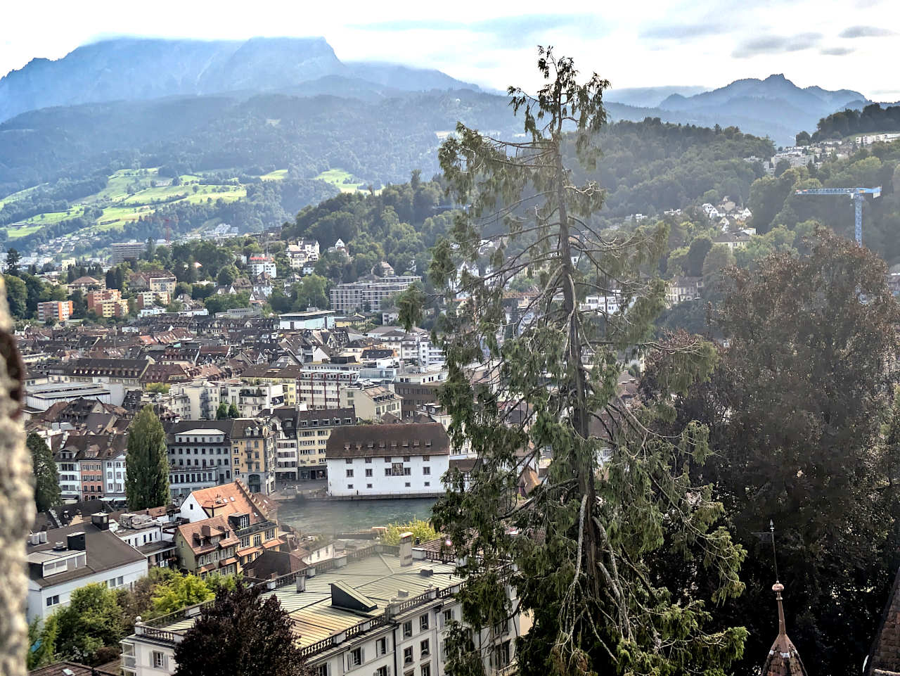 vue sur Lucerne depuis les remparts 