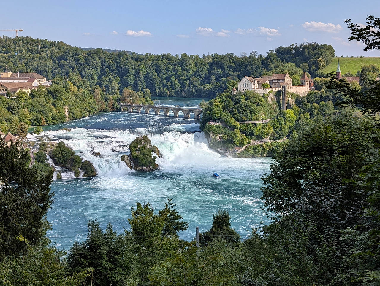 chutes du Rhin vues d'en haut