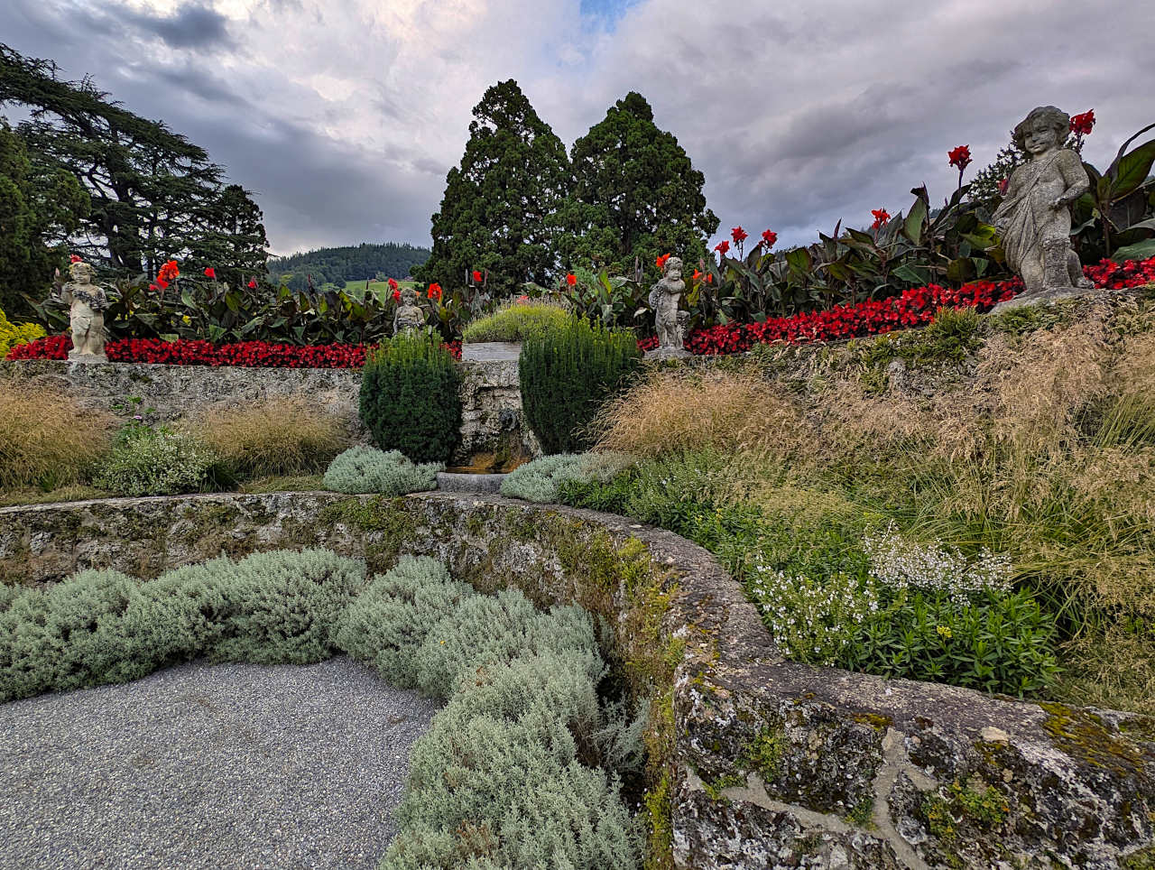jardin du château d'Oberhofen