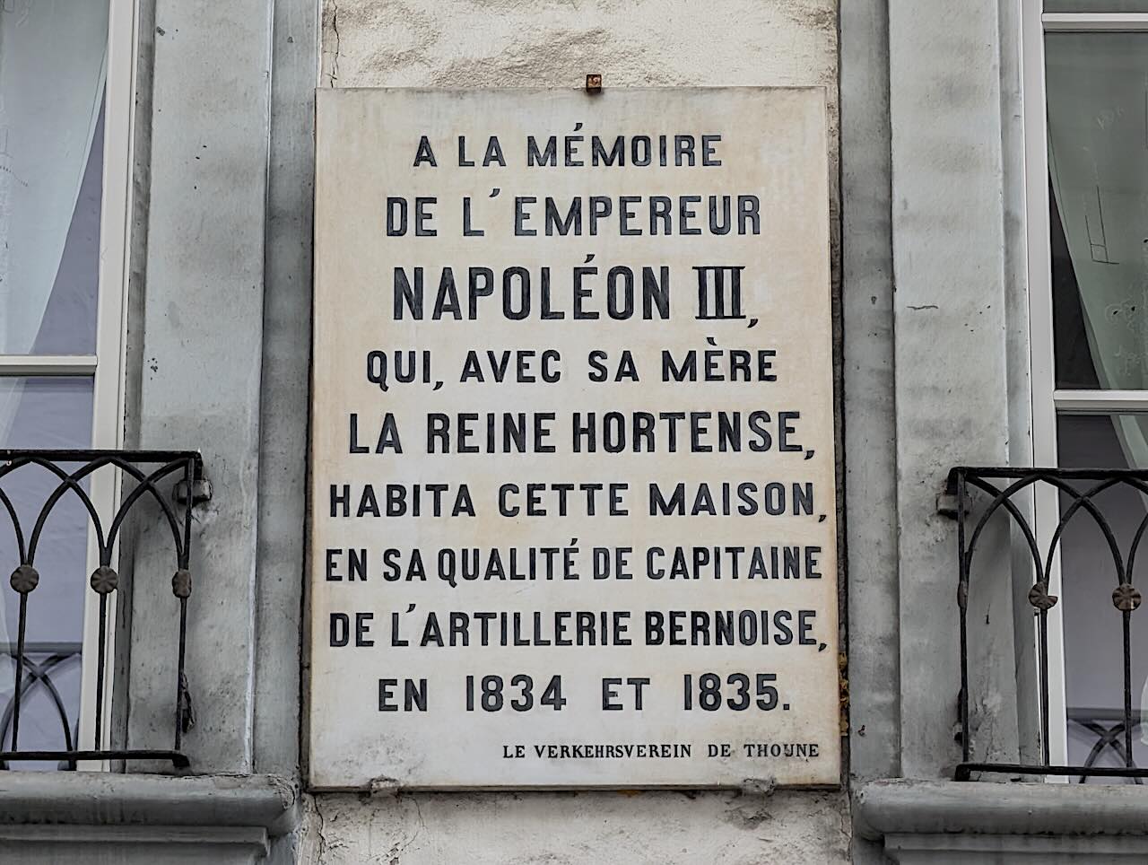 plaque commémorant le passage de Napoléon III à Thoune