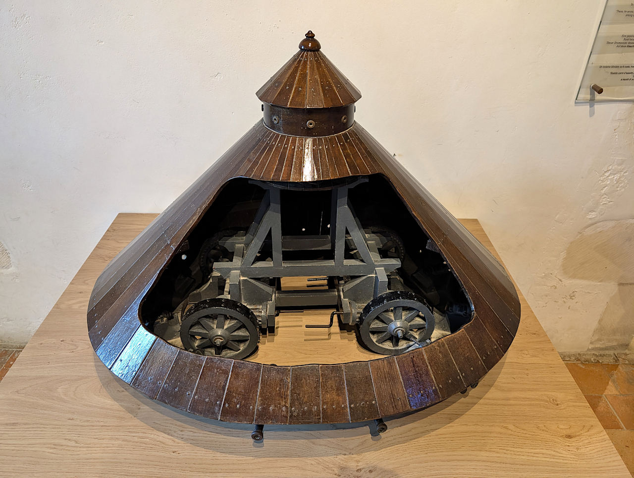 Clos Lucé Galerie des maquettes