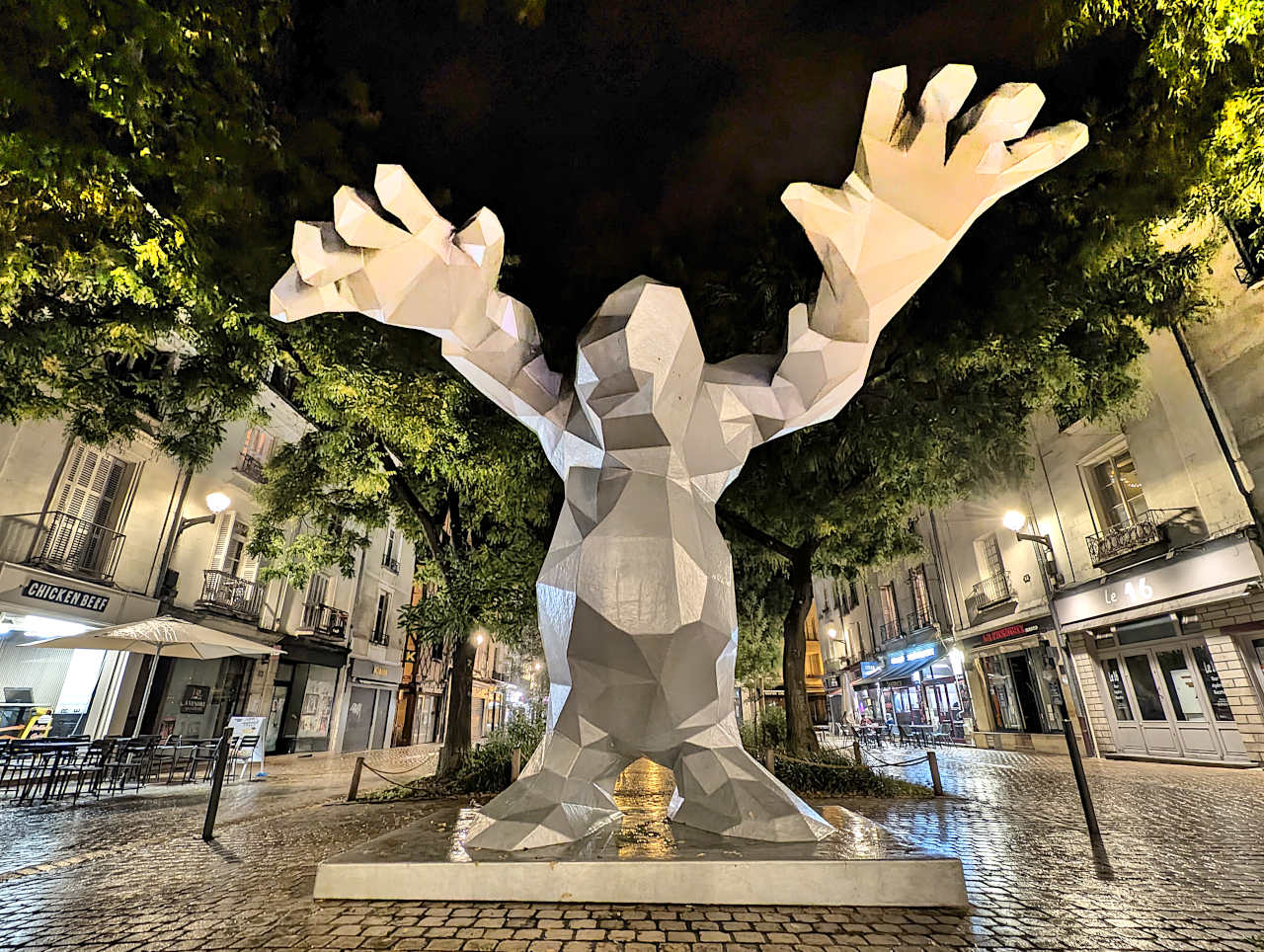Le Monstre de la place du marché de Tours