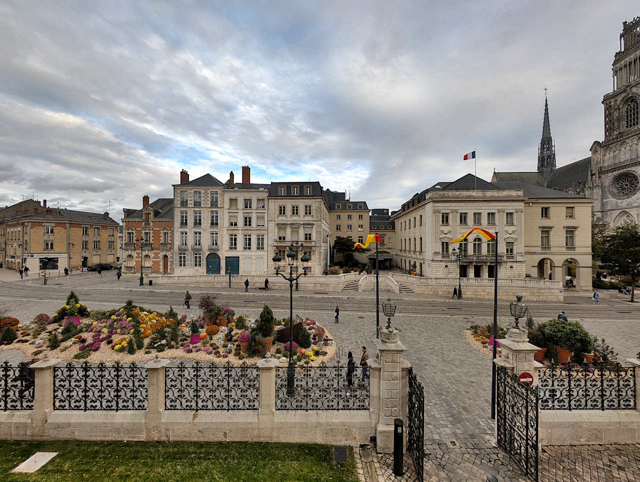 Orléans place de l'Etape