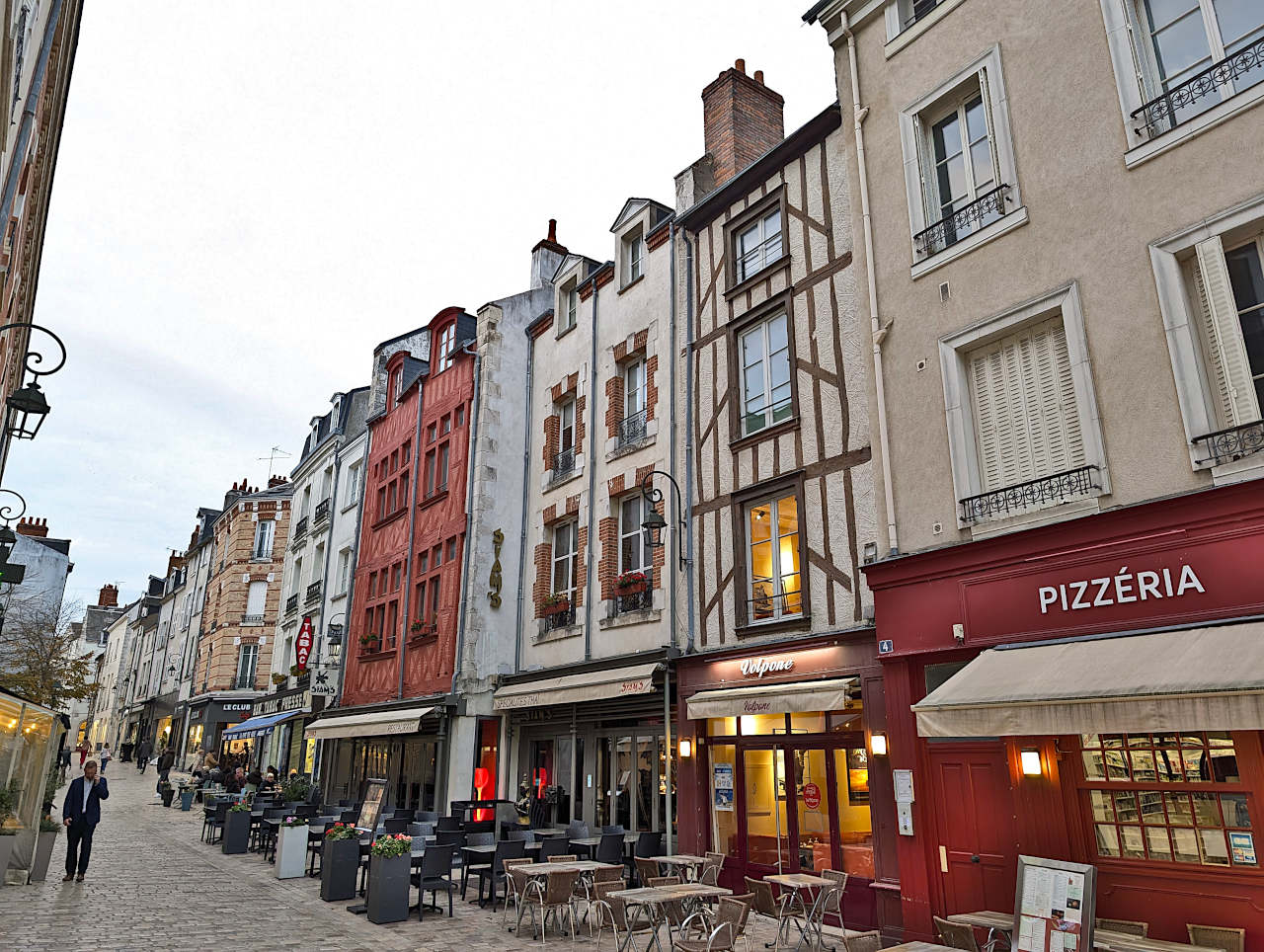 Orléans rue de Bourgogne 3